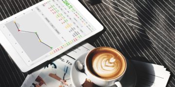 Top 3 Personal Finance Apps for 2025: Data-Driven Comparison - Cover Image